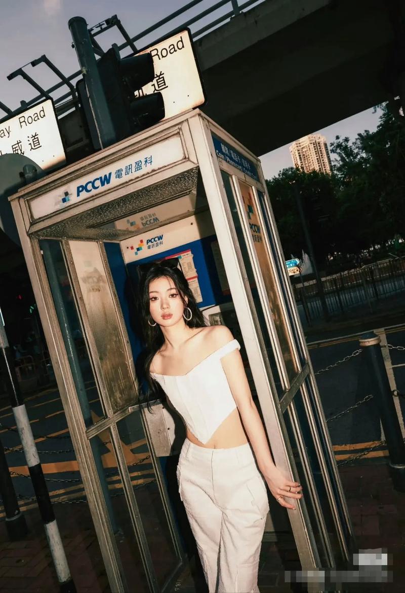 单依纯